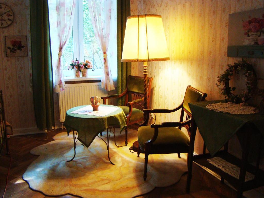 Hostelik Wiktorianski Lodź Bagian luar foto
