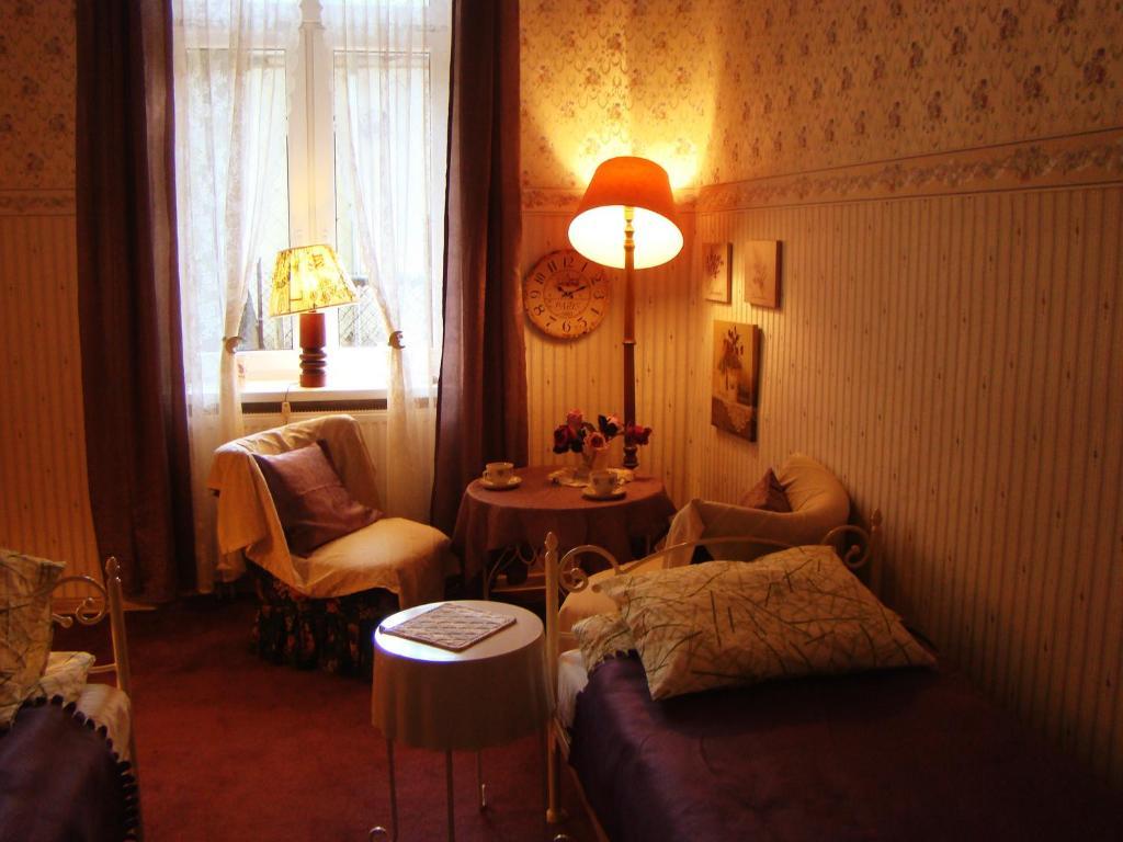 Hostelik Wiktorianski Lodź Bagian luar foto