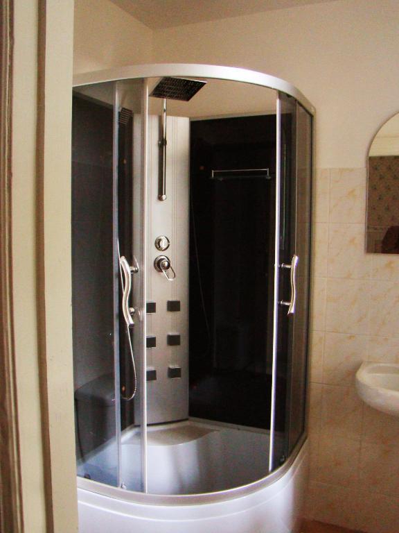 Hostelik Wiktorianski Lodź Bagian luar foto