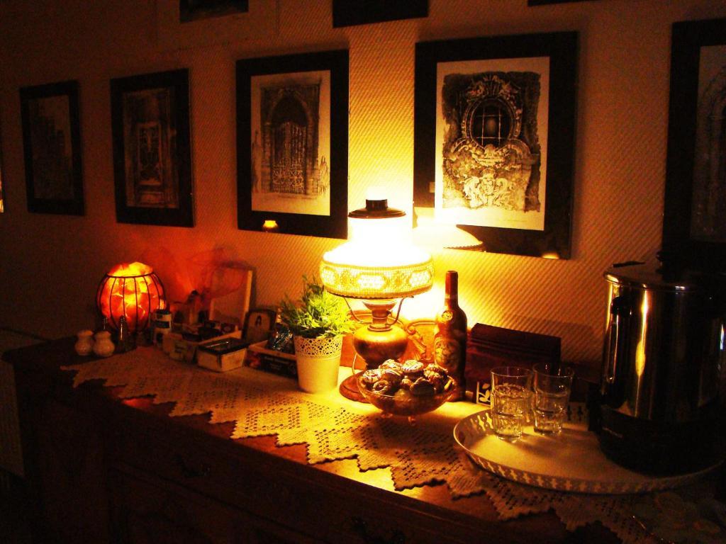 Hostelik Wiktorianski Lodź Bagian luar foto