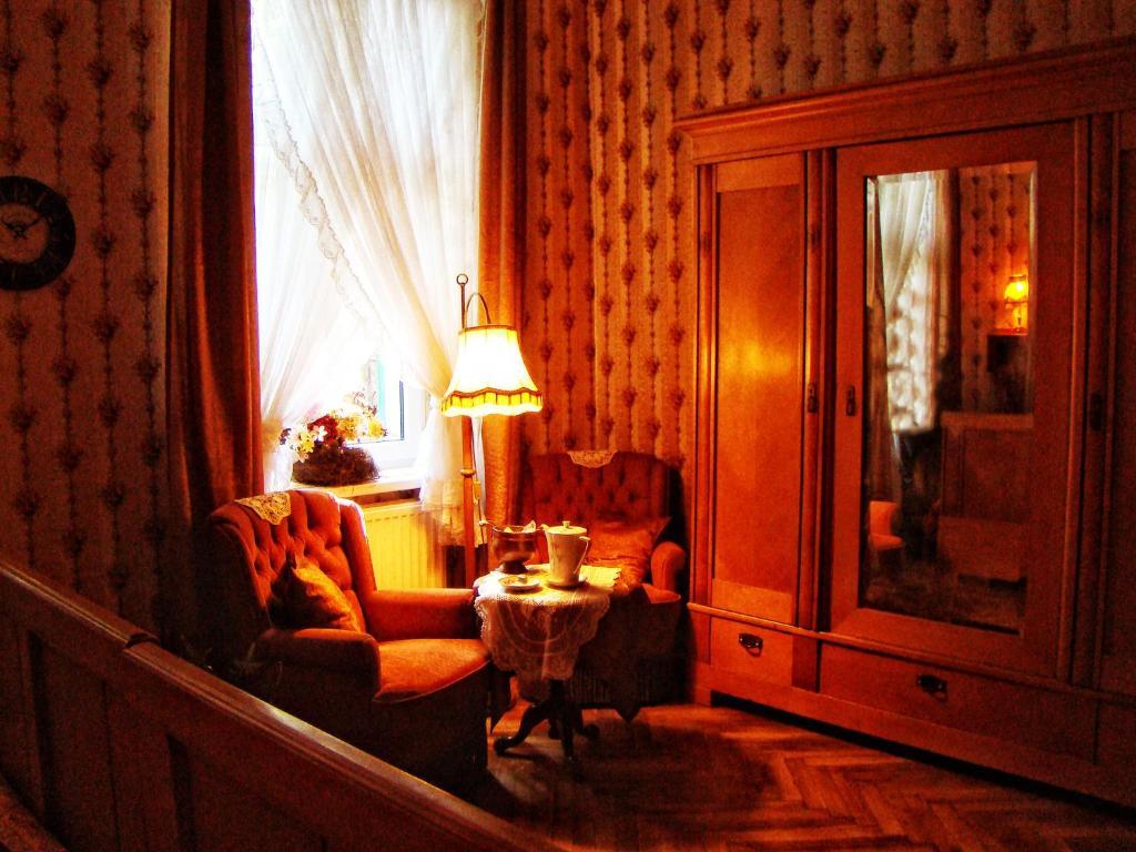 Hostelik Wiktorianski Lodź Bagian luar foto