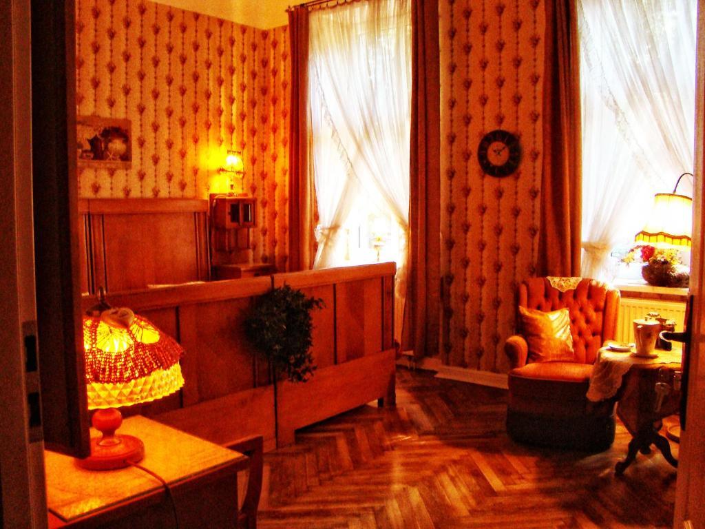 Hostelik Wiktorianski Lodź Bagian luar foto